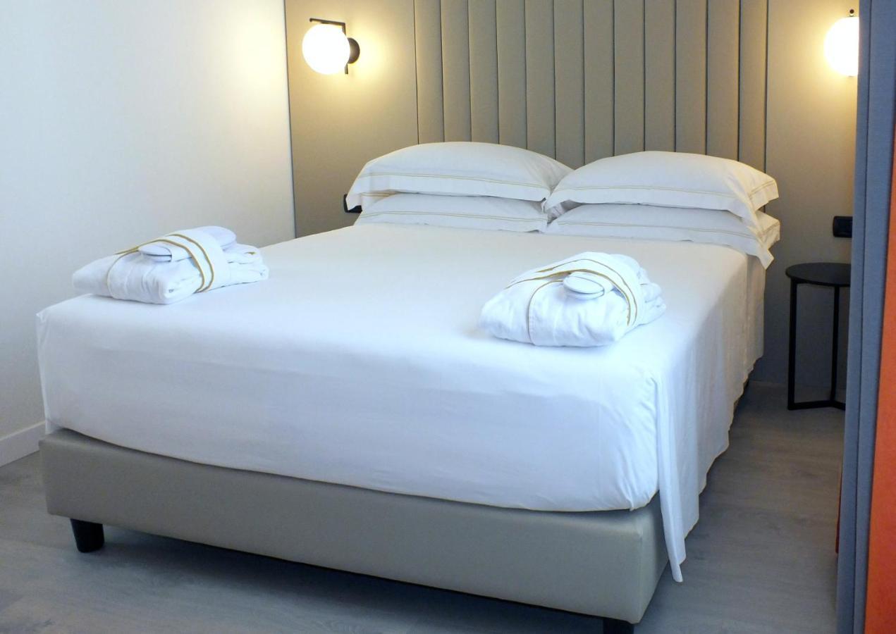 Bb Hotels Smarthotel Derose Florencia Exterior foto