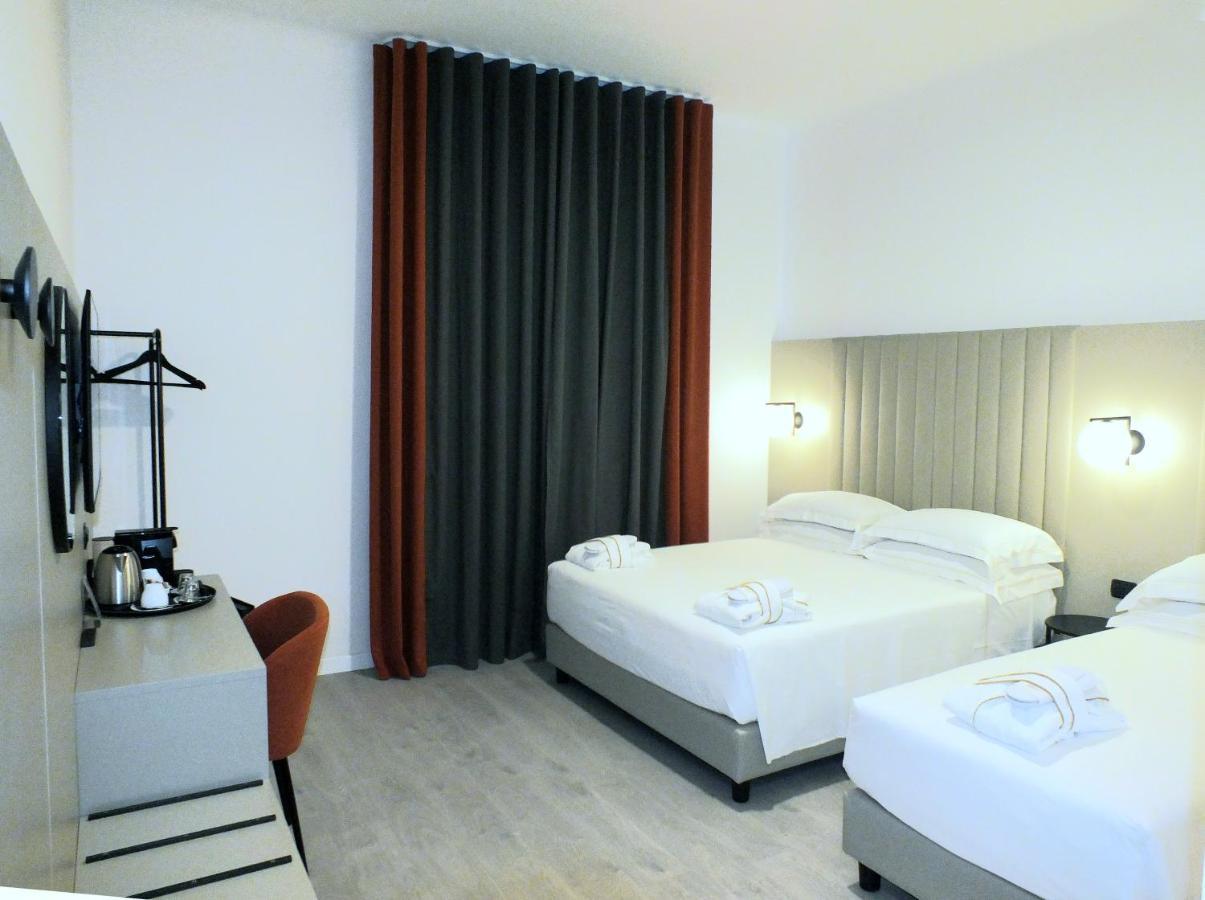 Bb Hotels Smarthotel Derose Florencia Exterior foto